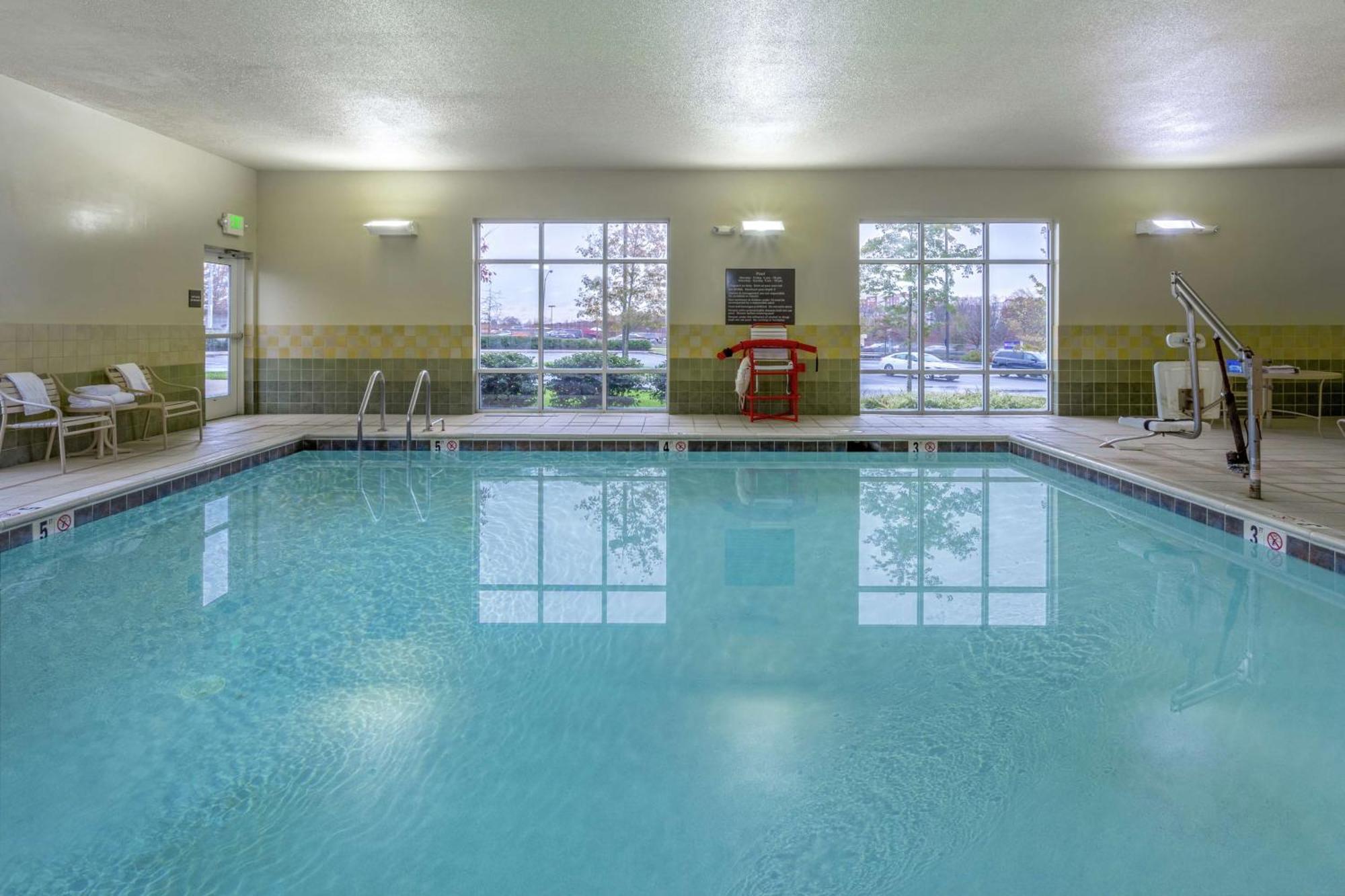 Hampton Inn Owings Mills Exteriör bild